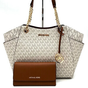 Michael Kors Large Jet Set Travel Chain Shoulder Bag & Trifold Wallet Vanilla